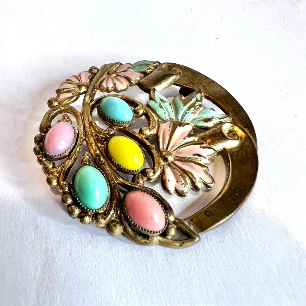 Antique Brooch Awesome Old World Pastel Glass Brass Tone Floral Circle Pin